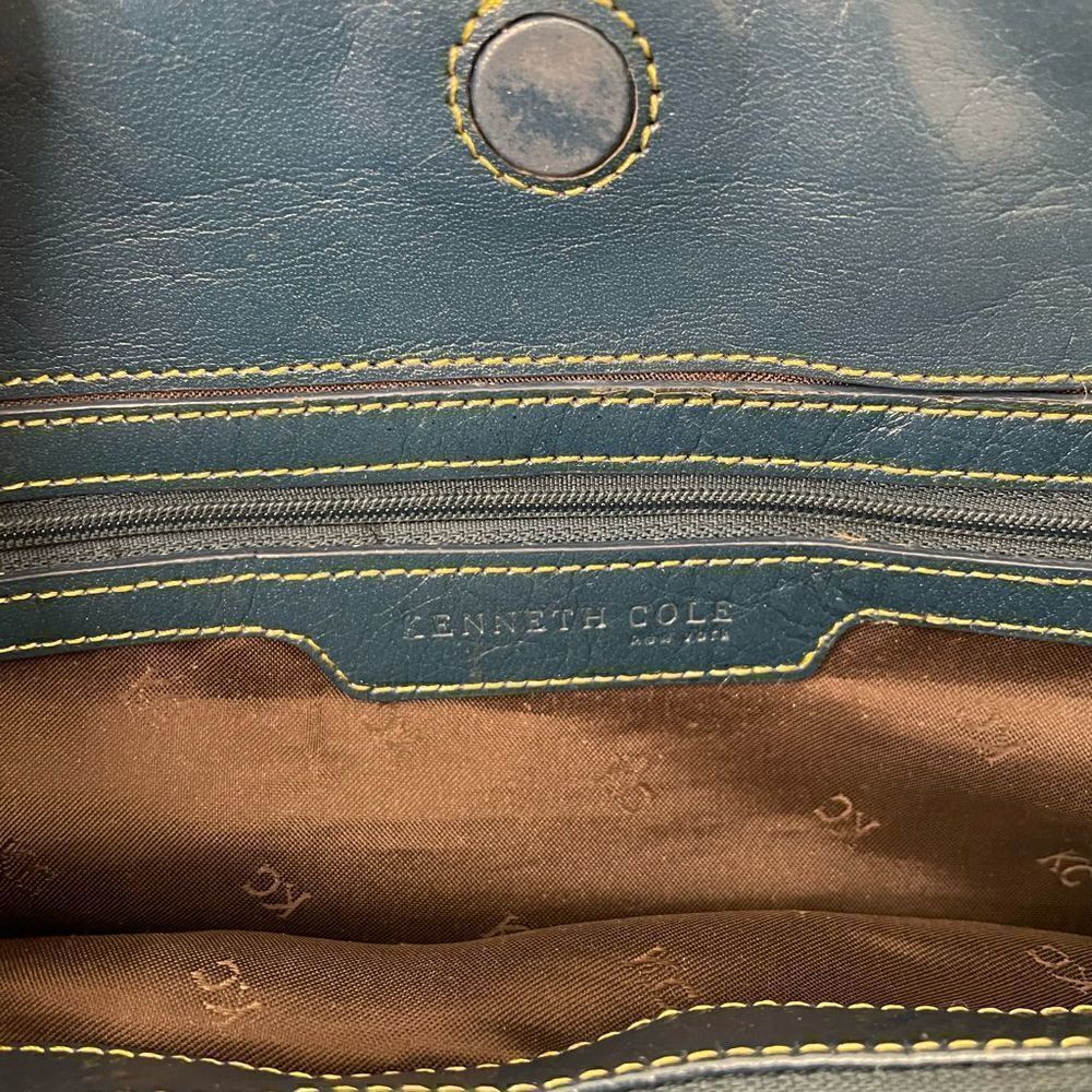 Kenneth Cole| Medium| Handbag | Blue| Several pockets - Picture 9 of 12
